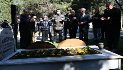 Keşan’da merhum Belediye Başkanı mezarı başında anıldı