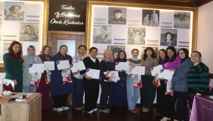 Kocaeli İzmit’te anneler eğitimle güçleniyor