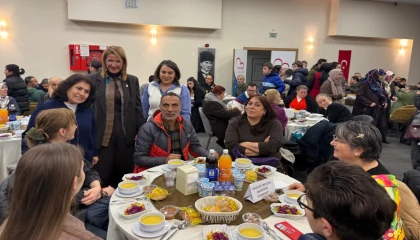 Kocaeli İzmit’te özel bireyler iftar sofrasında buluştu