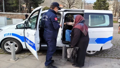 Kocaeli Zabıtası’ndan örnek duyarlılık