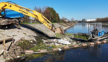 Kocaeli’nde 12 metreküp atık denize ulaşmadan toplandı