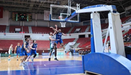 Konya Karatay play-off’a galibiyetle başladı