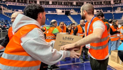 LÖSEV’den Türkiye genelinde Ramazan’da binlerce gıda paketi