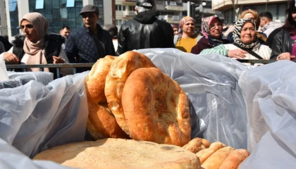 Manisa Gördesliler’den iki saatte 2 bin pide