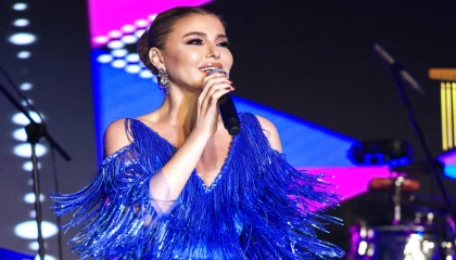 Masmavi Gülben Antalya’yı aydınlattı