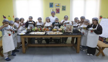 Mersin’de çocuklar mutfakta öğreniyor