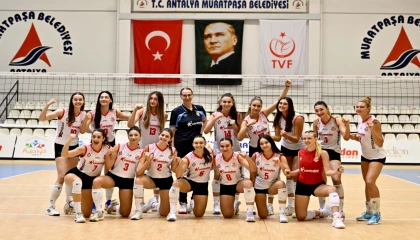 Muratpaşalı Sultanlar çıkışını sürdürüyor