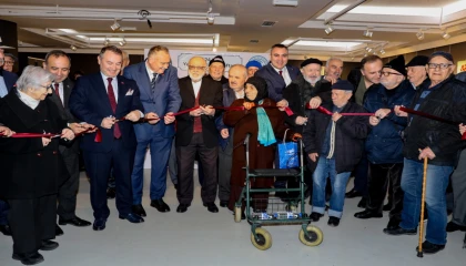 Olgun gençler, Yaşlılara Saygı Haftası’nda hünerlerini sergiledi