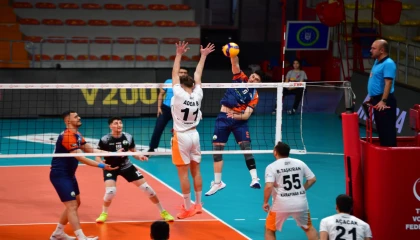 Osmangazi Belediyespor voleybolda şov yaptı