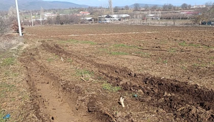 Pazaryeri’nde ’yüksek gerilim’ tarım arazilerini zora soktu!