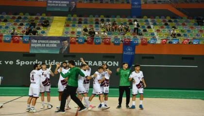 Trabzon Büyükşehir Hentbol Takımı, Ankara’yı ağırladı