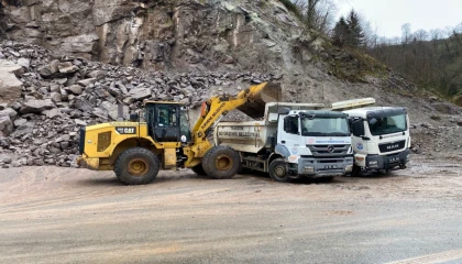 Trabzon’da 18 ilçede yol altyapısı güçleniyor