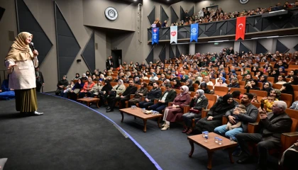 Uzman aile danışmanı Saliha Erdim, Yıldırımlılarla buluştu