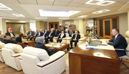 AK Parti Kandıra’dan Başkan Büyükakın’a ziyaret