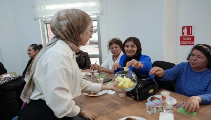 Ankara Keçiören’de kadınlara özgüven aşılayan program