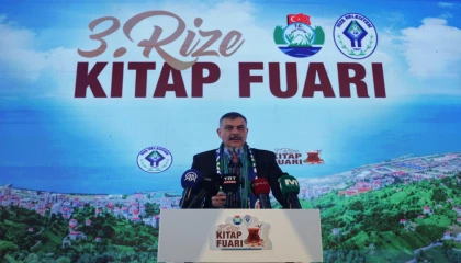 Bakan Çiftçi Rize Kitap Fuarı’nın açılışına katıldı