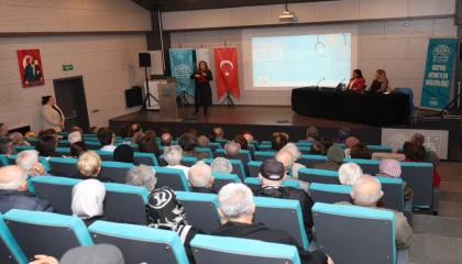 Buras Nilüfer’de ‘Parkinsonla Yaşamak’ masaya yatırıldı