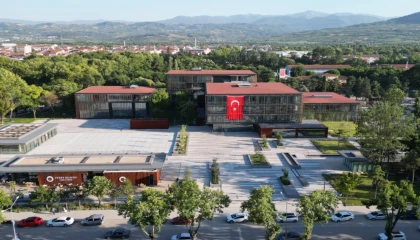 Bursa İnegöl’de ücretsiz otoparkların anlık doluluk oranı artık cebinizde