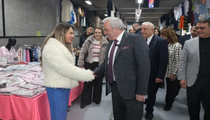 Bursa Nilüfer’in 8’inci giyim pazarı Balat’ta açıldı