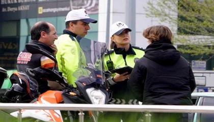 Düzce’de Polis Haftası’nda duygulandıran sürpriz