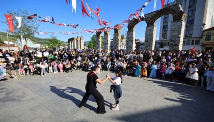 Efes Selçuk’ta Çocuk ve Gençlik Tiyatroları Festivali heyecanı