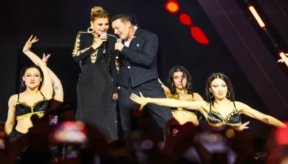 Gülben Ergen ve Mustafa Sandal’dan sürpriz düet