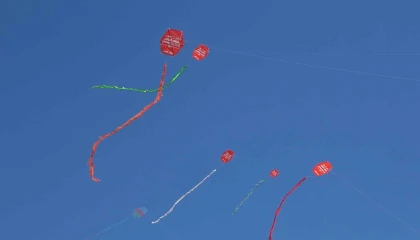 İstanbul Çekmeköy’de gökyüzünde renk cümbüşü