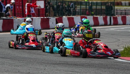 Karting sezon açılışında büyük çekişme