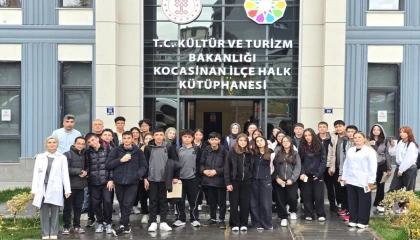 Kayseri Kocasinan’dan gençlere kitap tahlil etkinliği