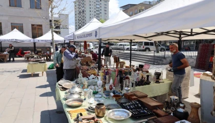 Kayseri Melikgazi AntikaPazarı koleksiyonerleri buluşturdu