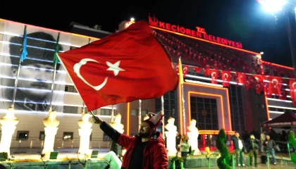 Keçiören’de kupa coşkusu dev ekrandan takip edildi