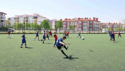 Konya Karatay’da sahada kardeşlik turnuvası