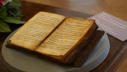 Kültür varlığı kaçakçılığıyla mücadelede önemli iade... Etiyopya’ya el yazması eser teslim edildi
