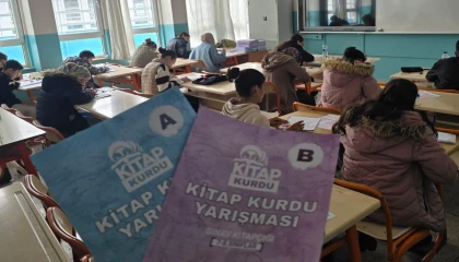 Mardin’de TÜGVA’dan “Kitap Kurdu” sınavı