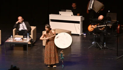 Muratpaşa’da şiir ve müzik dolu gece