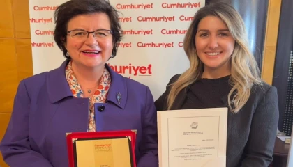 Pfizer Türkiye’ye ’Bilimsel Eğitime Katkı Ödülü’