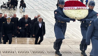 Romanlar ATA’nın huzurunda