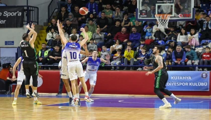 Sakarya Büyükşehir Basketbol 1. Lig’e yükseldi