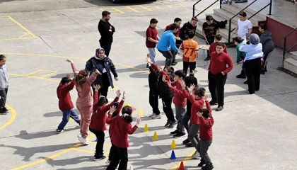 Sakarya’da “Tabletleri Kapat” projesiyle çocuklara çevrimdışı yaşam bilinci