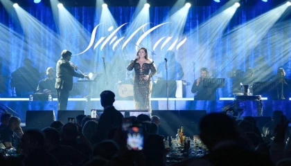 Sibel Can Yavru Vatan’da büyüledi