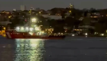 Yeniköy açıklarında karaya oturan “KAPPA” kurtarıldı