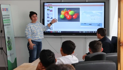 YEŞİLAY İzmir’den çocuklara dijital farkındalık eğitimi