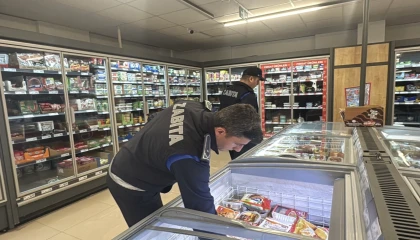 Zabıtadan marketlere sıkı denetim