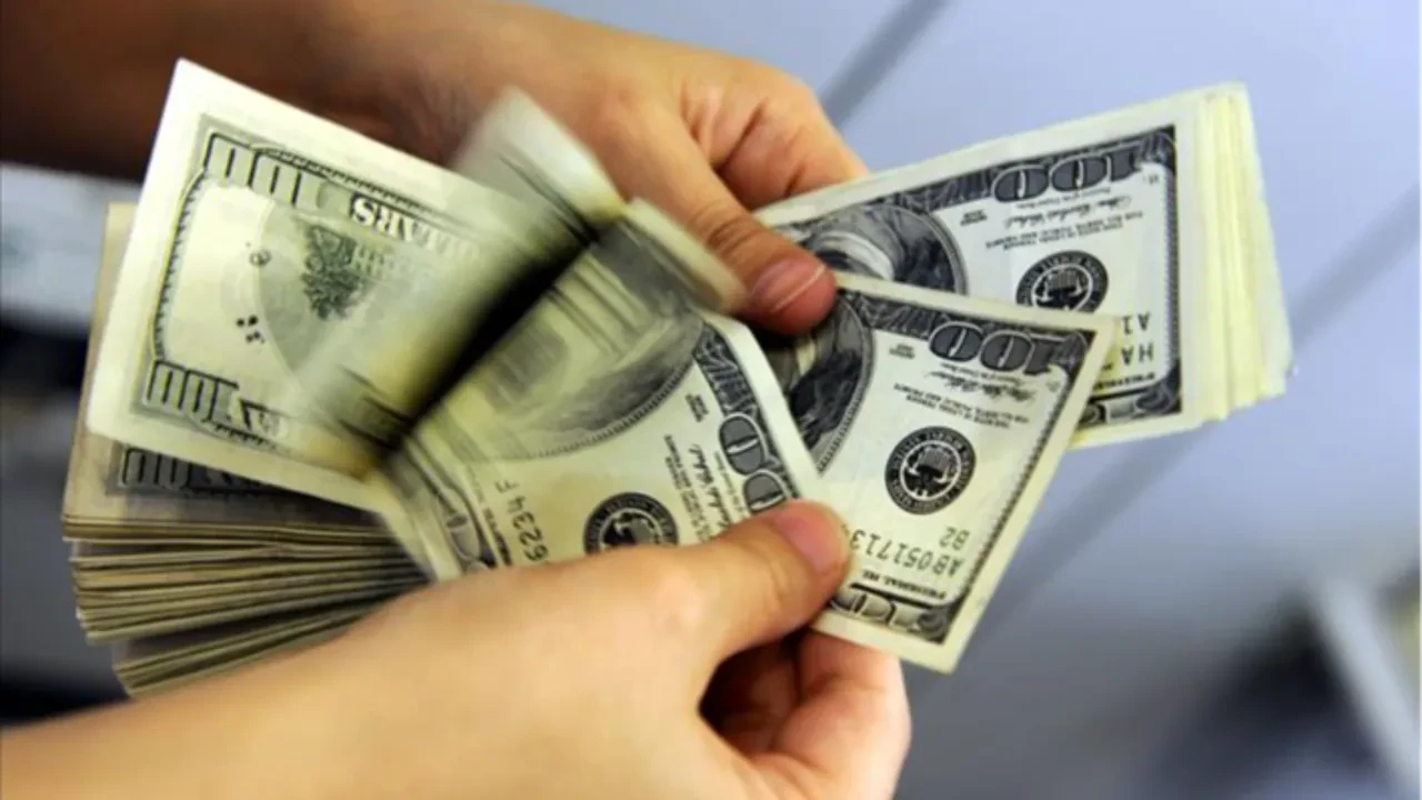 6 Mayıs dolar yükseldi: euro 53 TL’yi aştı