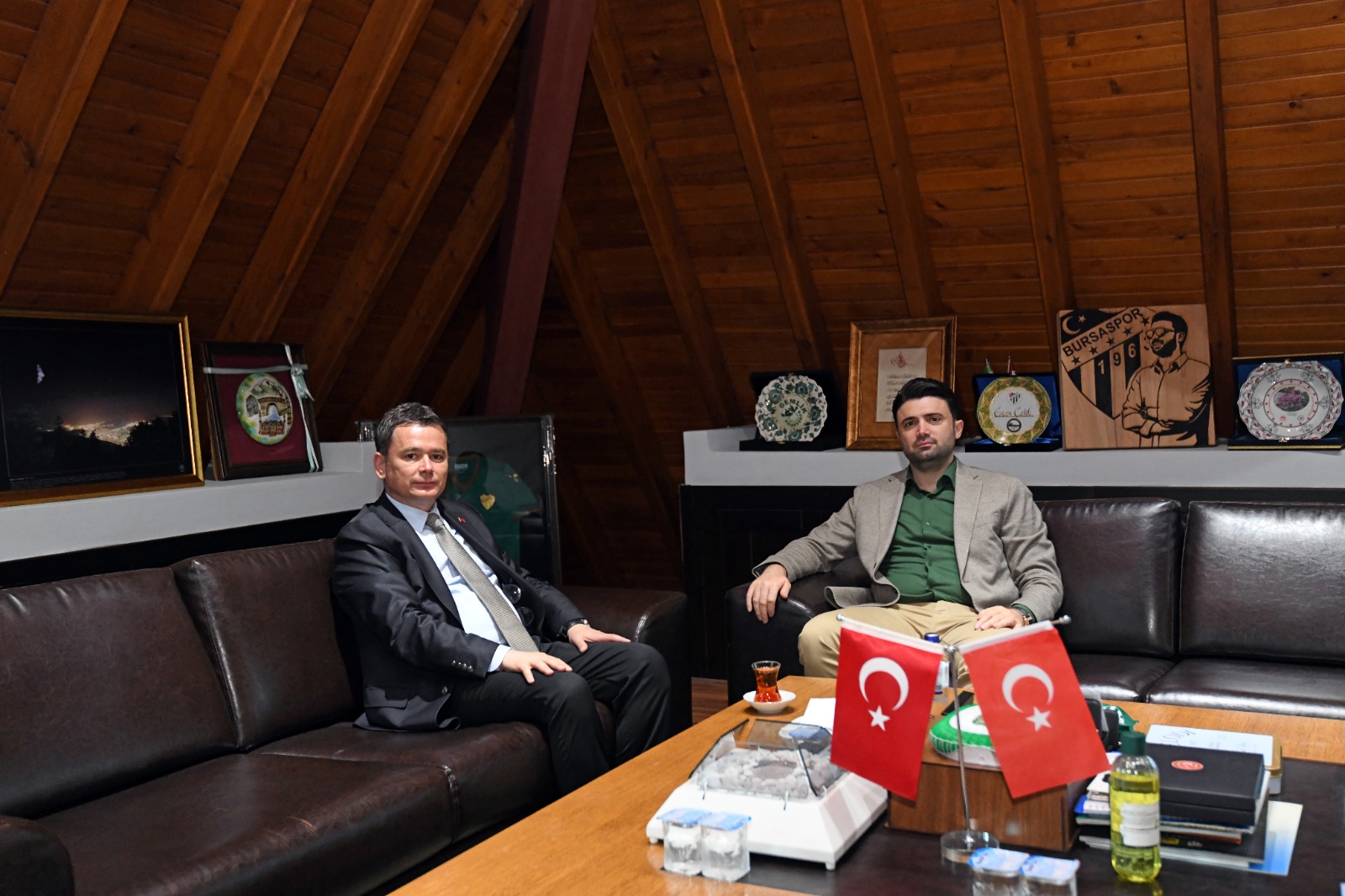 Başkan Erkan Aydın’dan Bursaspor’a Tebrik Ziyareti