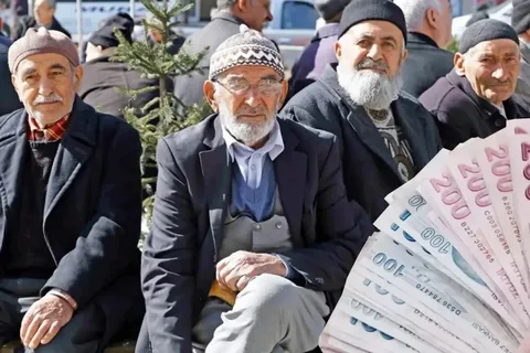 Milyonlarca Emekli Kök Maaş Artışını Bekliyor