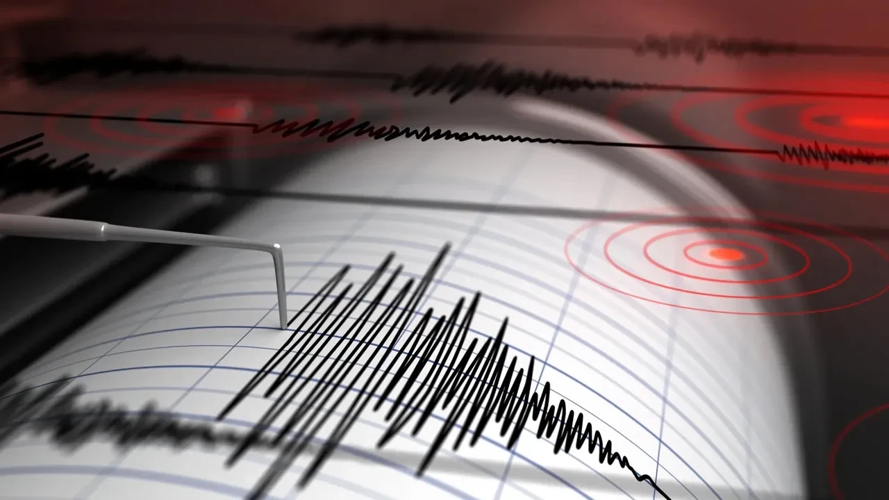 Antalya Açıklarında Deprem! Kaş Açıklarında 3.9 Büyüklüğünde Sarsıntı