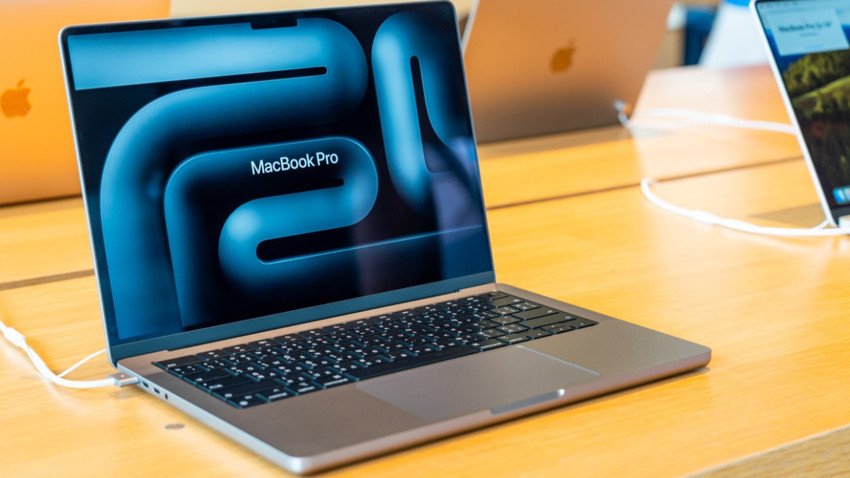 Apple'dan MacBook ve iPad Zammı: Hisseler Sert Düştü