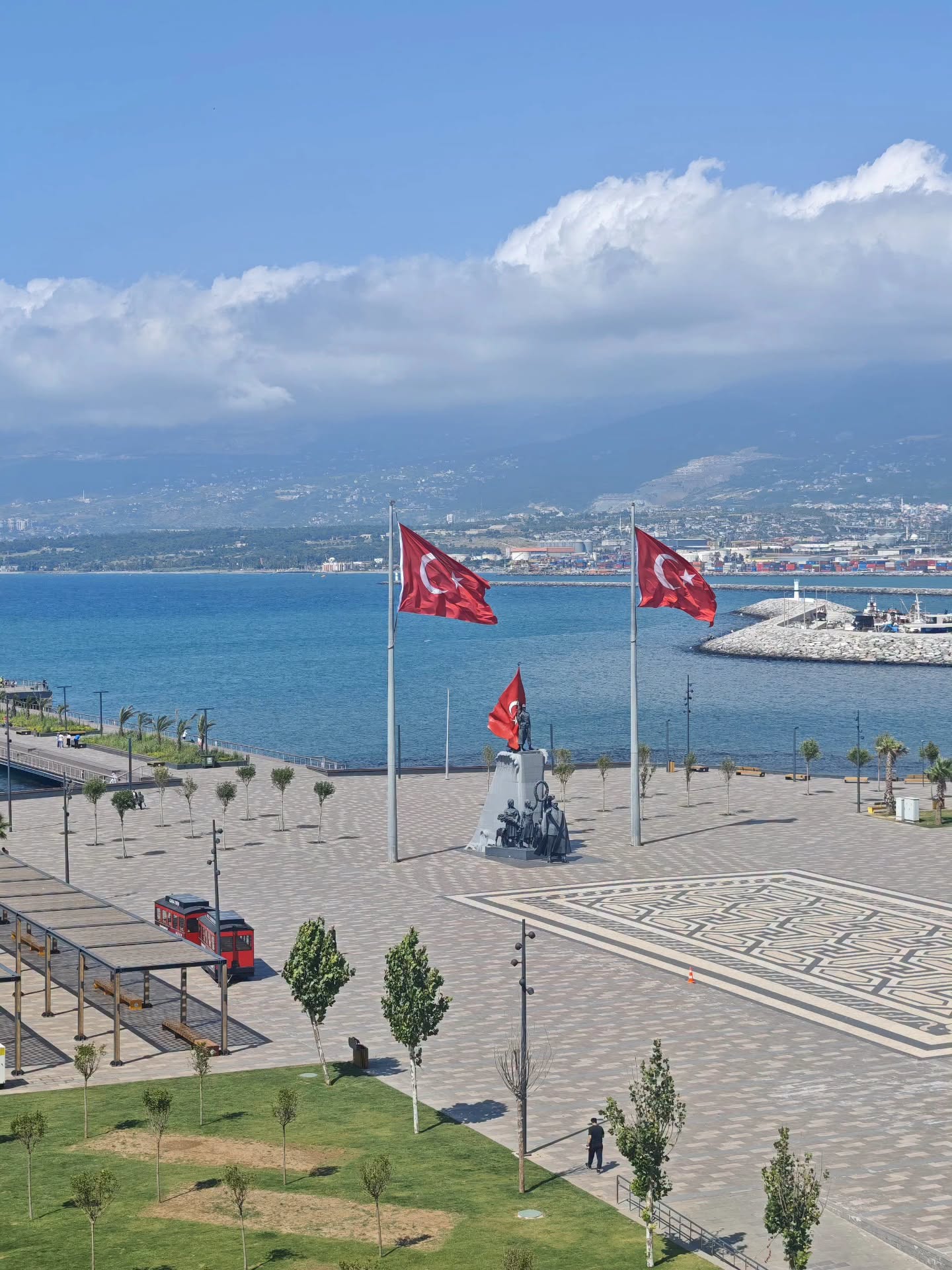 İskenderun Sahil Anıt Alanı Neden İlgi Odağı Oldu?