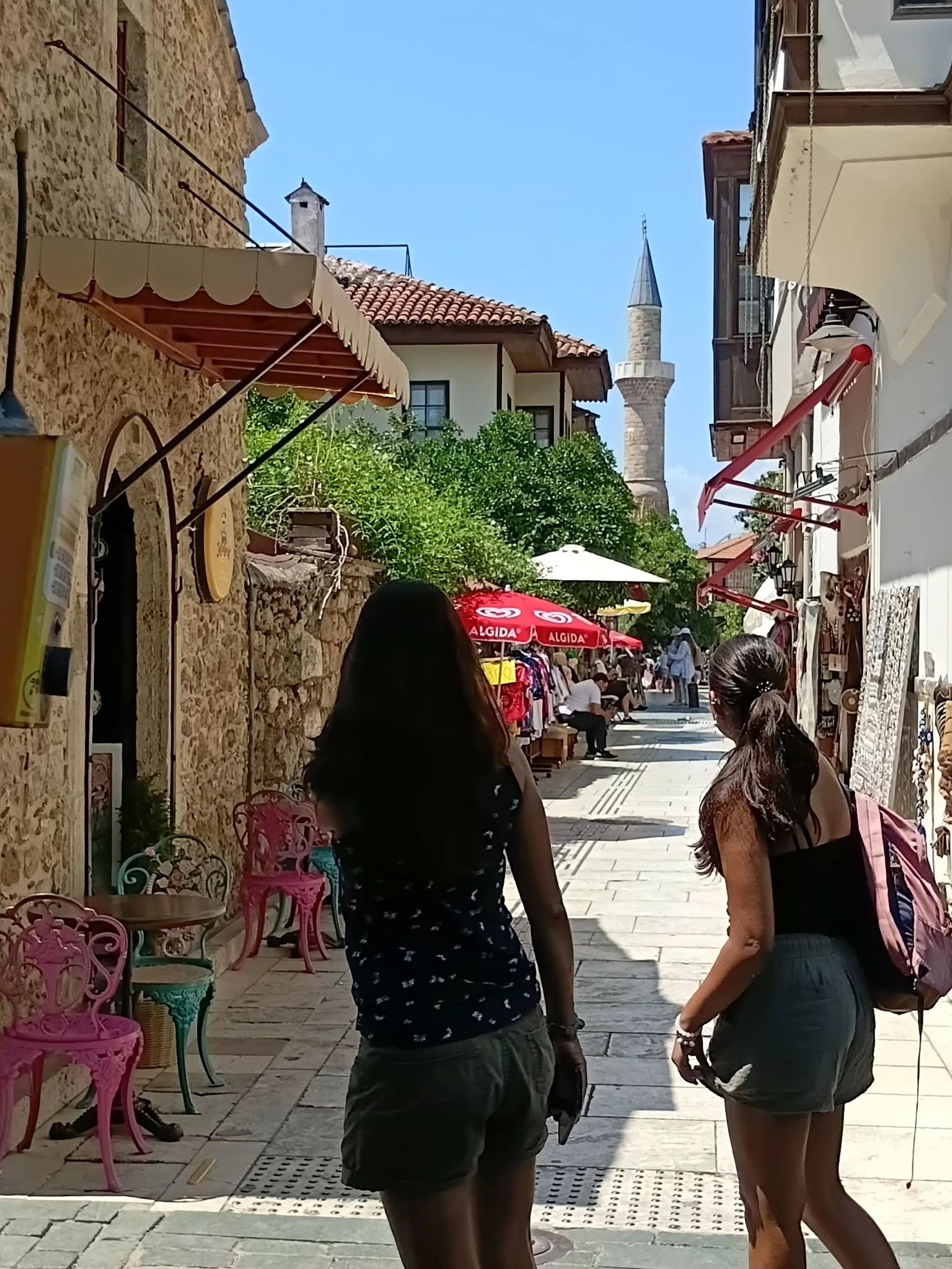 Antalya Kaleiçi Tarihi ve Turizmiyle İlgi Odağı